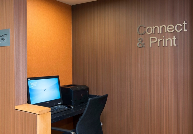 Images Fairfield Inn by Marriott East Lansing