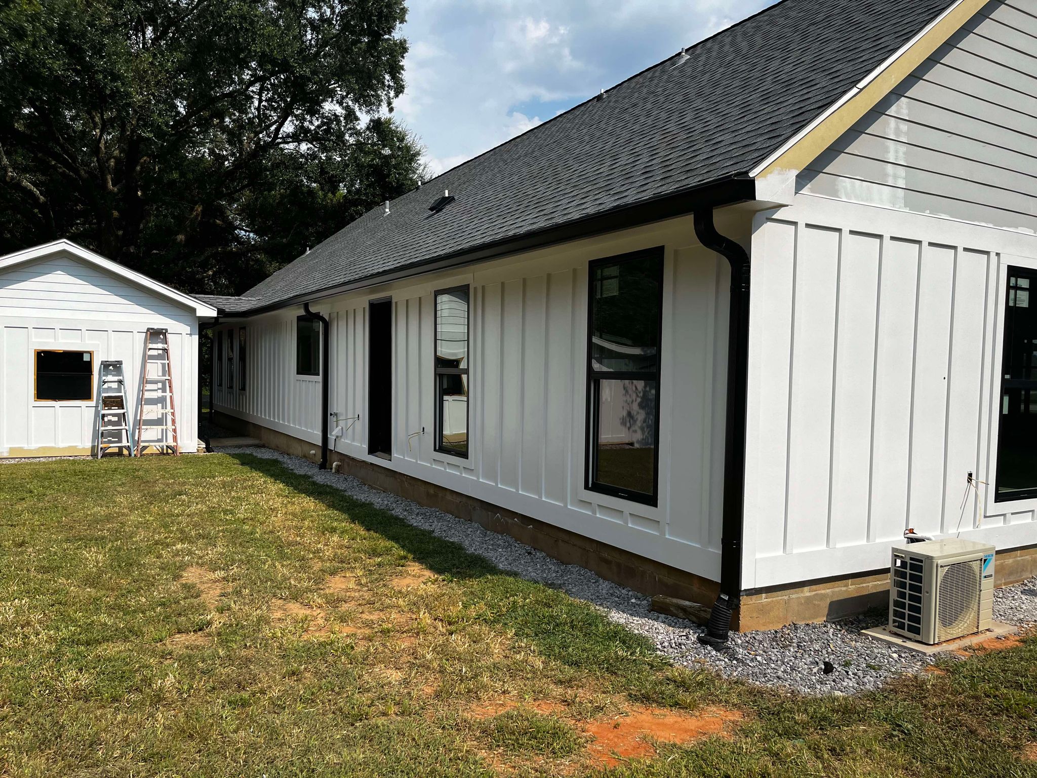 Southern Gutters LLC Image