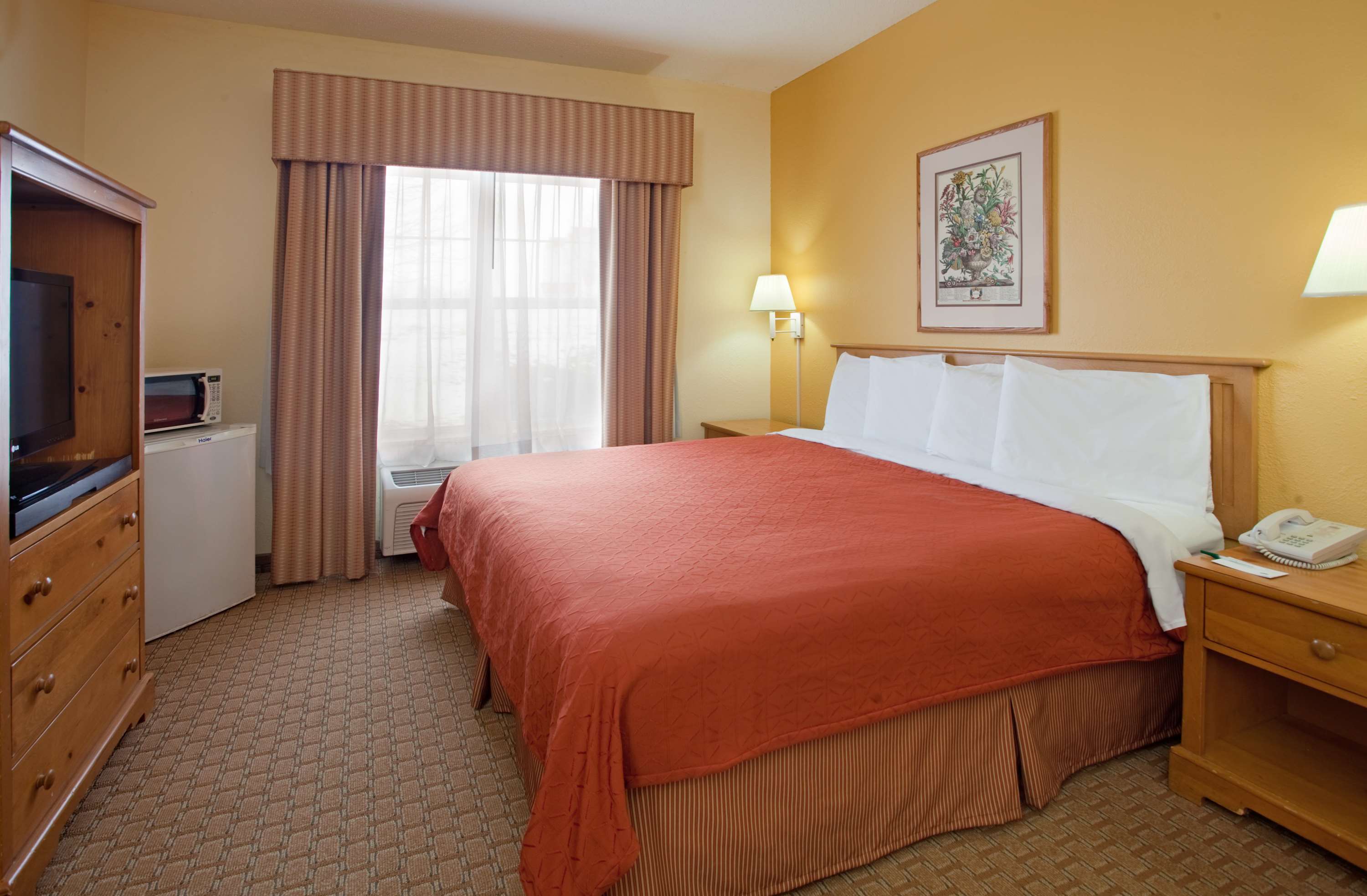 Country Inn & Suites by Radisson, Bloomington-Normal West, IL Photo