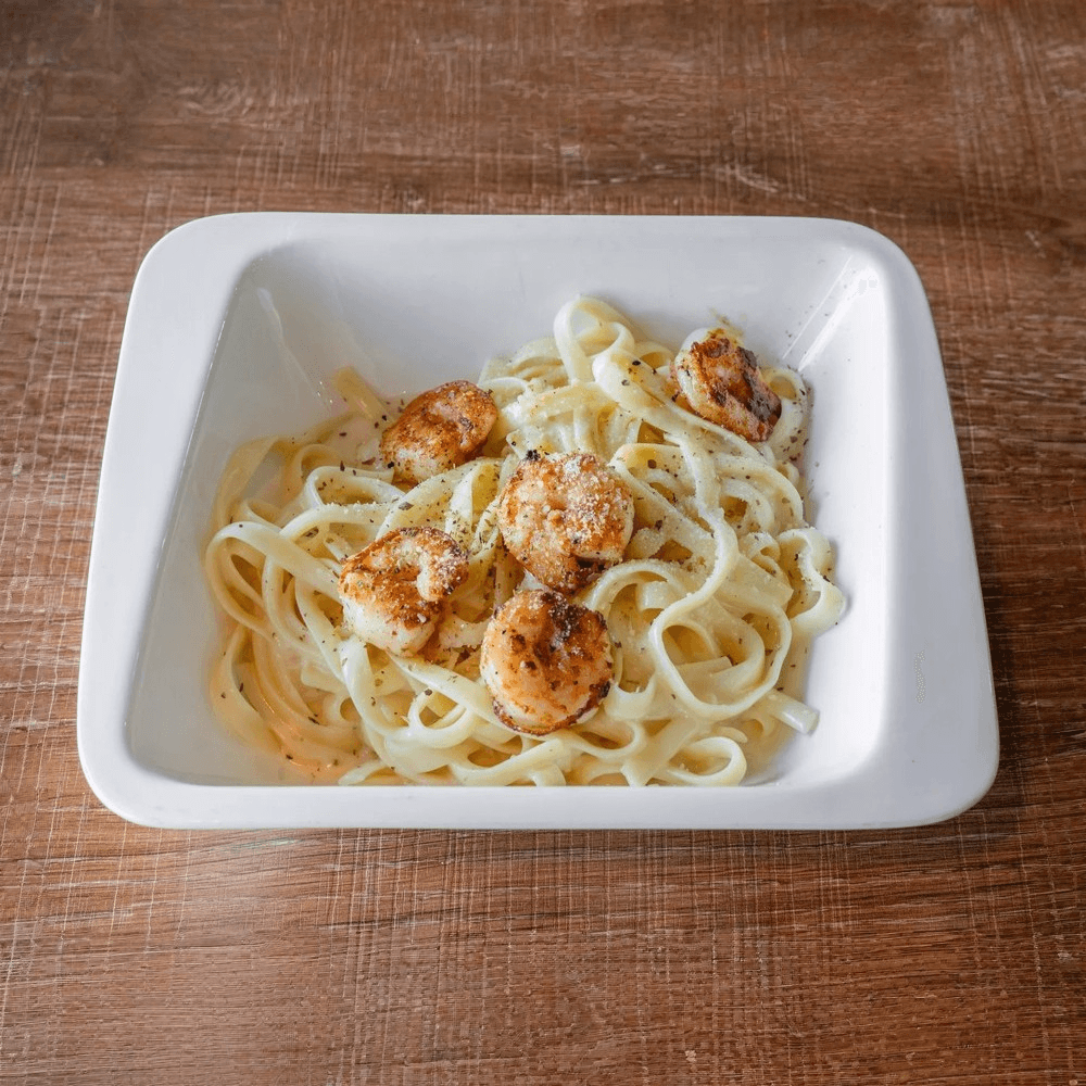 Fresh Fettuccine Alfredo with Shrimp