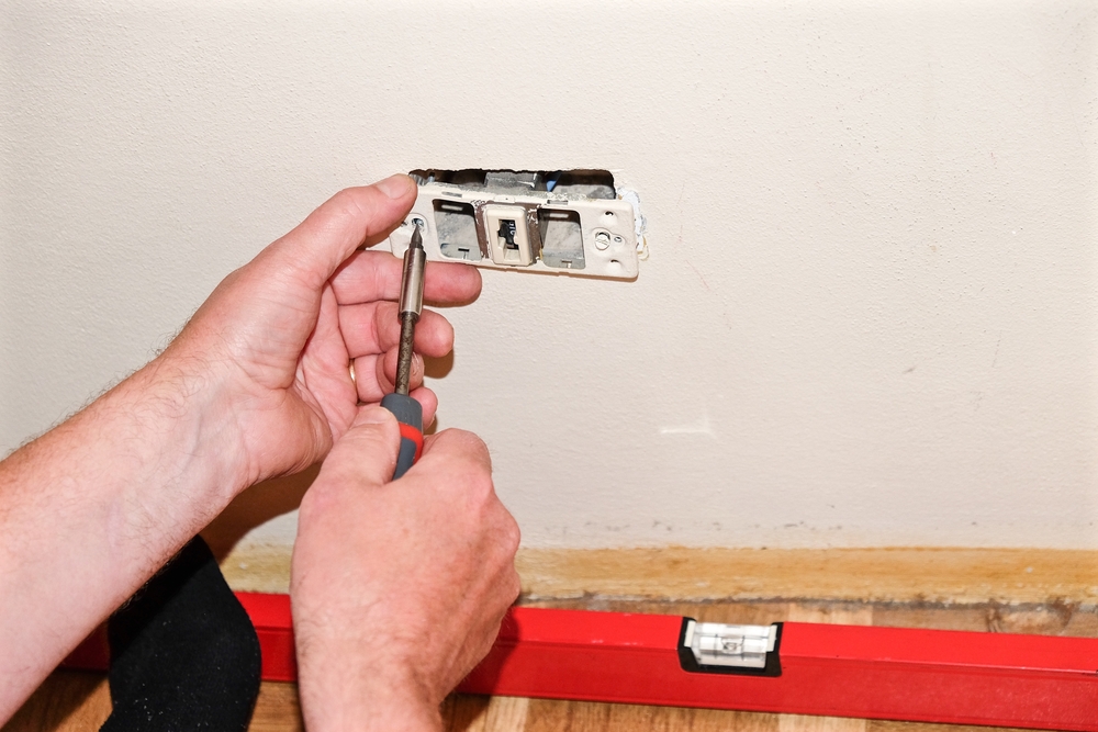 Tim's Electrical Service Logo