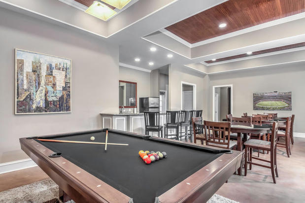 Images Camden Stonecrest Apartments