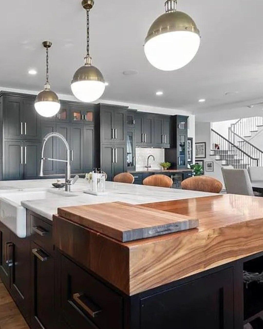 Laslo Custom Kitchens, Inc. Image