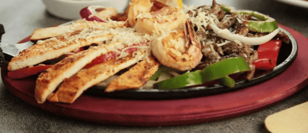 Chicken w/Shrimp Al Mojo De Ajo