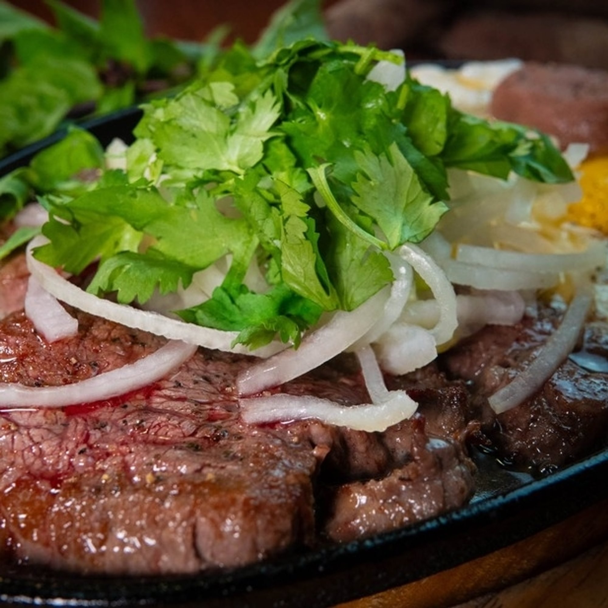 Bo Ne / Jumping Beef