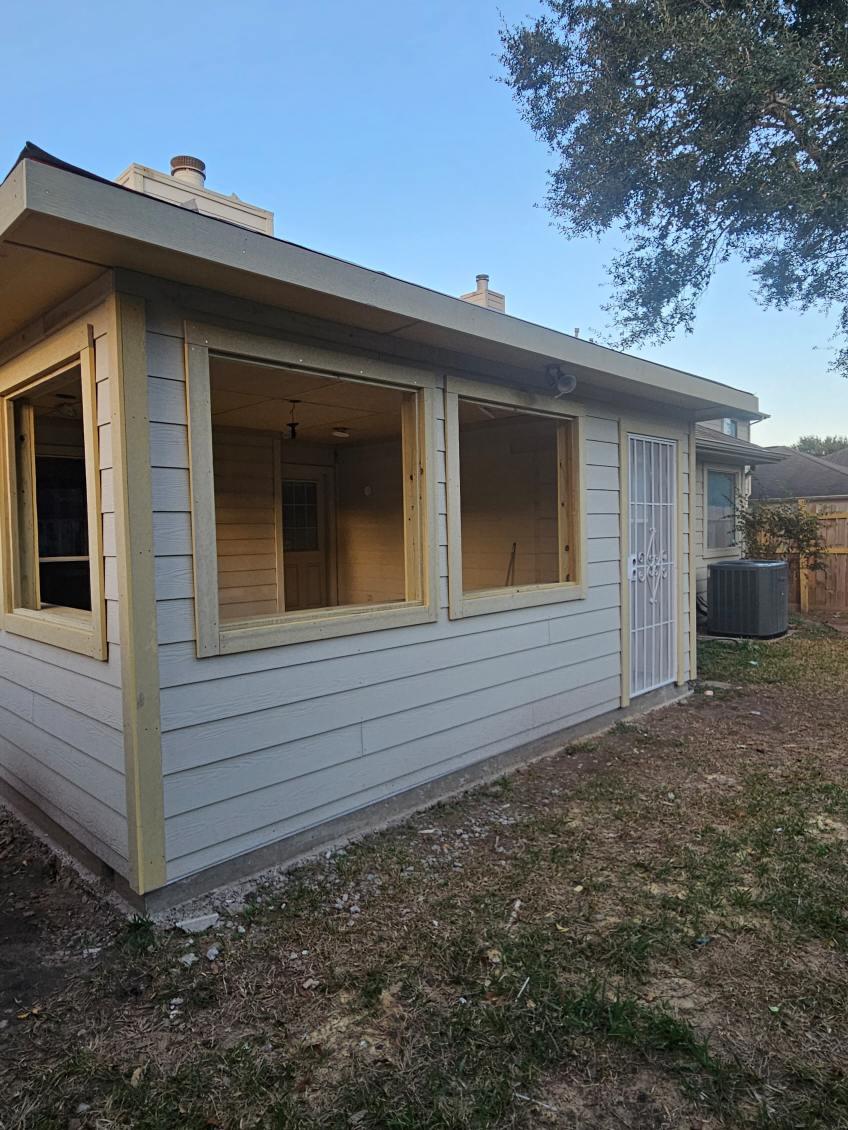 Hammond Remodeling & Construction Image