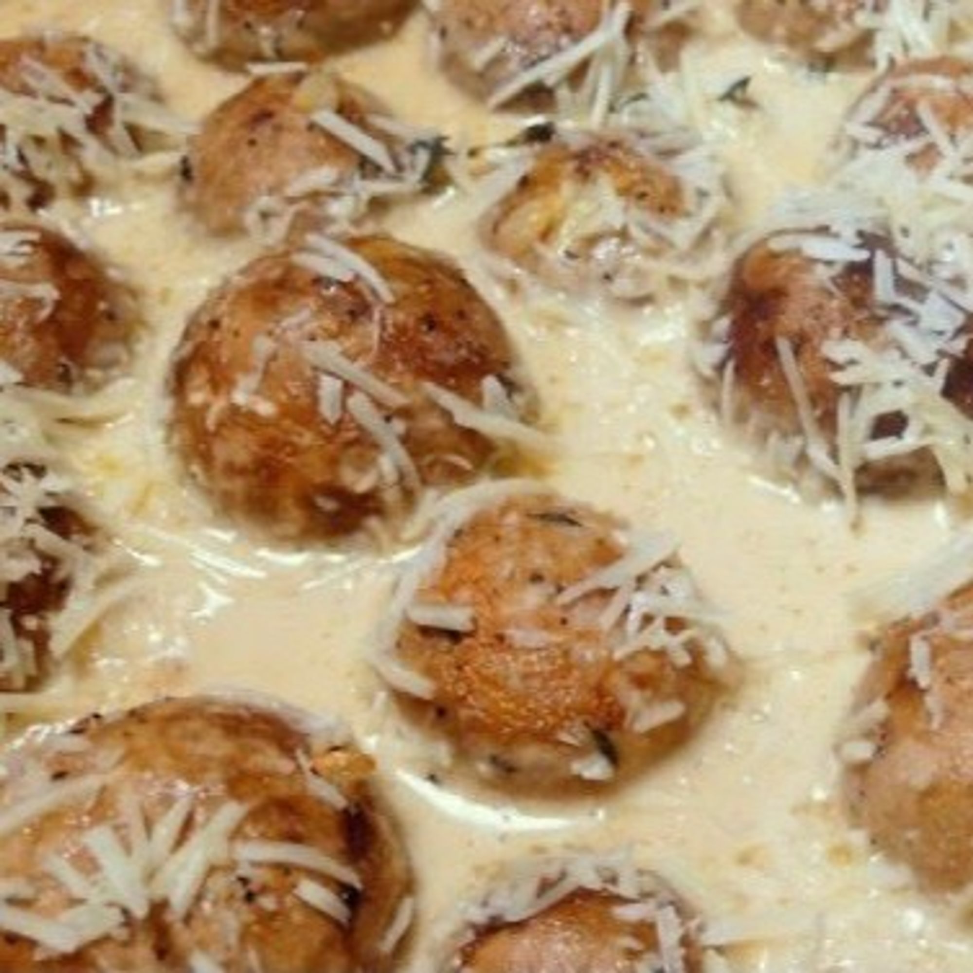 Creamy Garlic Meatballs