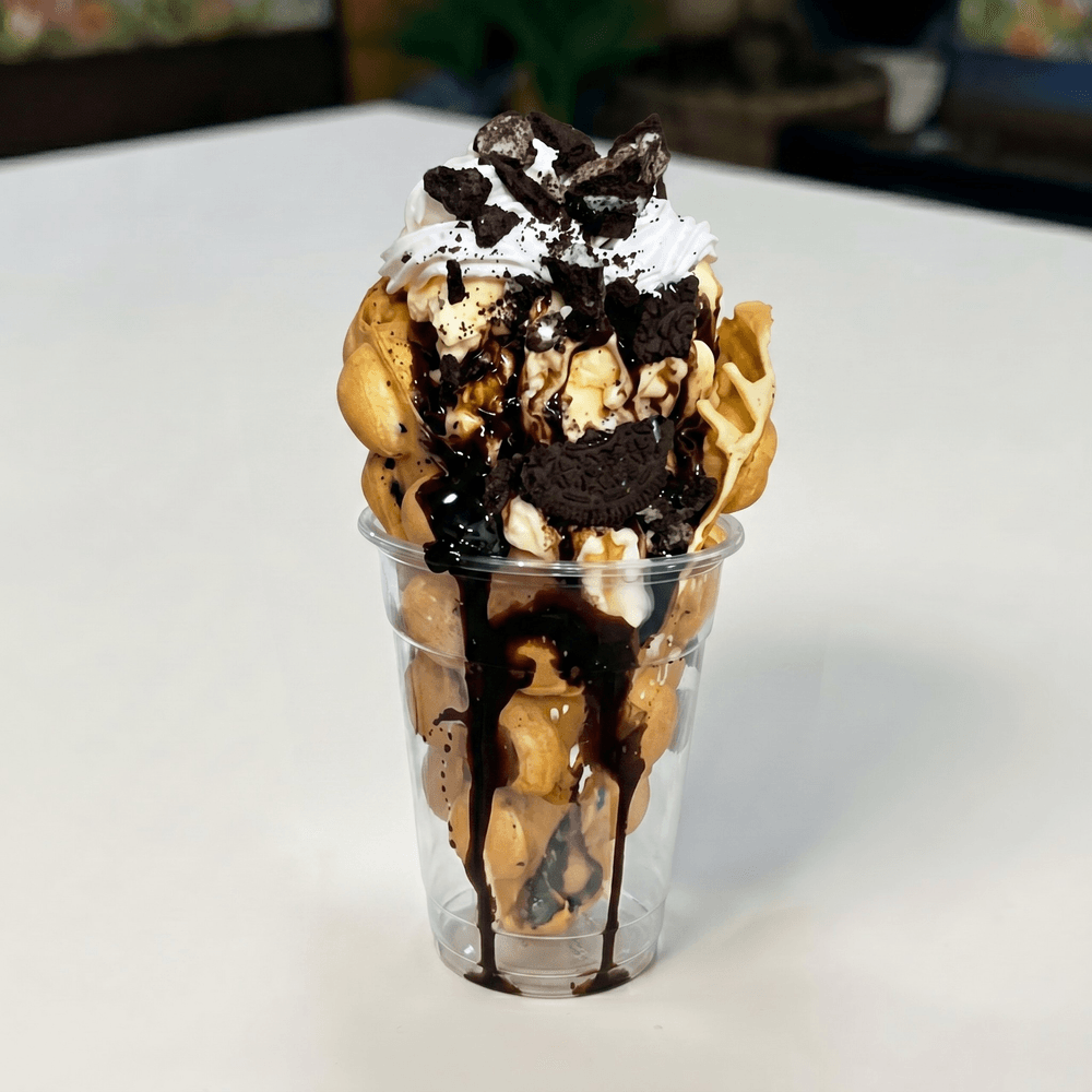 Oreo Lover - Oreo Overload Ice Cream Waffle Sundae