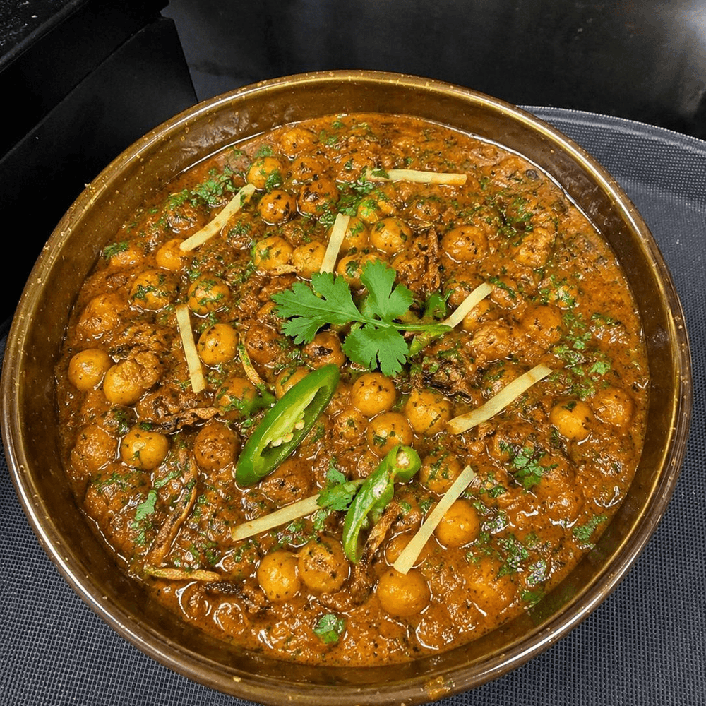 Chikkar Chhole Masala