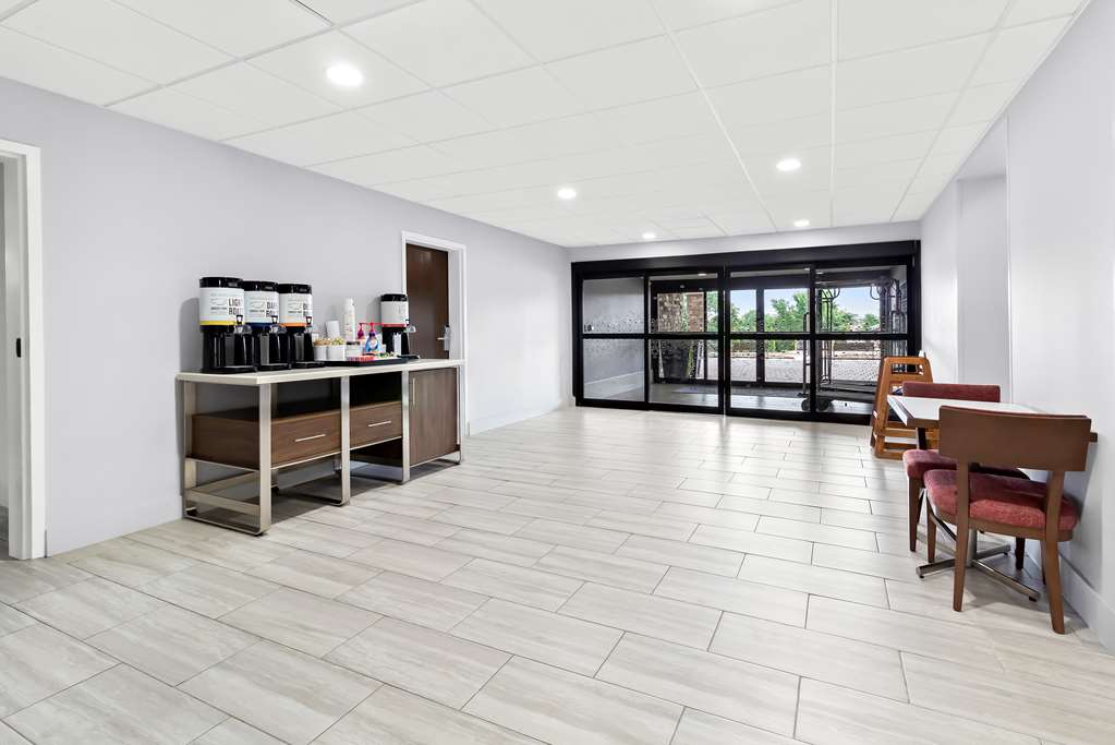 Hampton Inn Washington Image