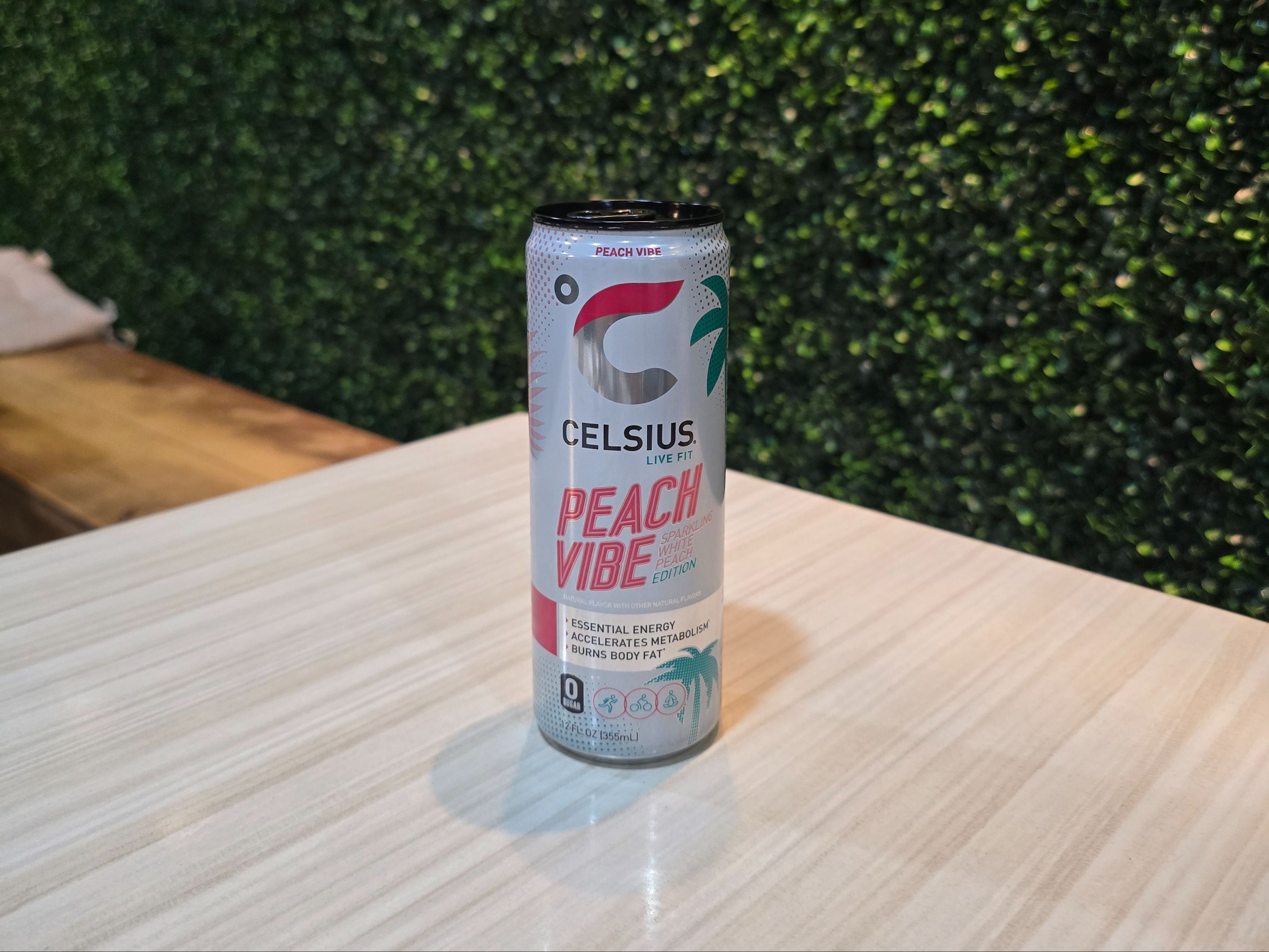 Celsius Peach Vibe