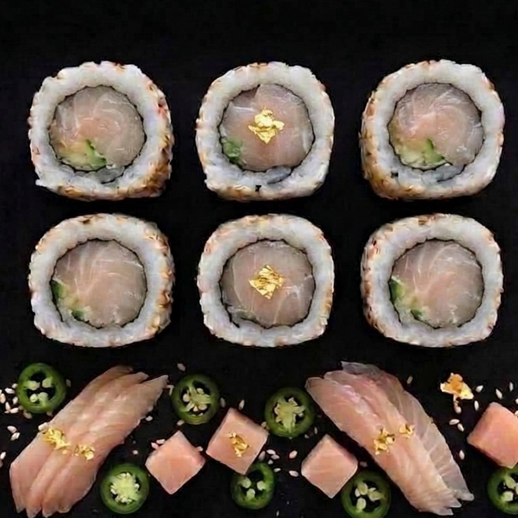 Yellowtail Jalapeños Roll
