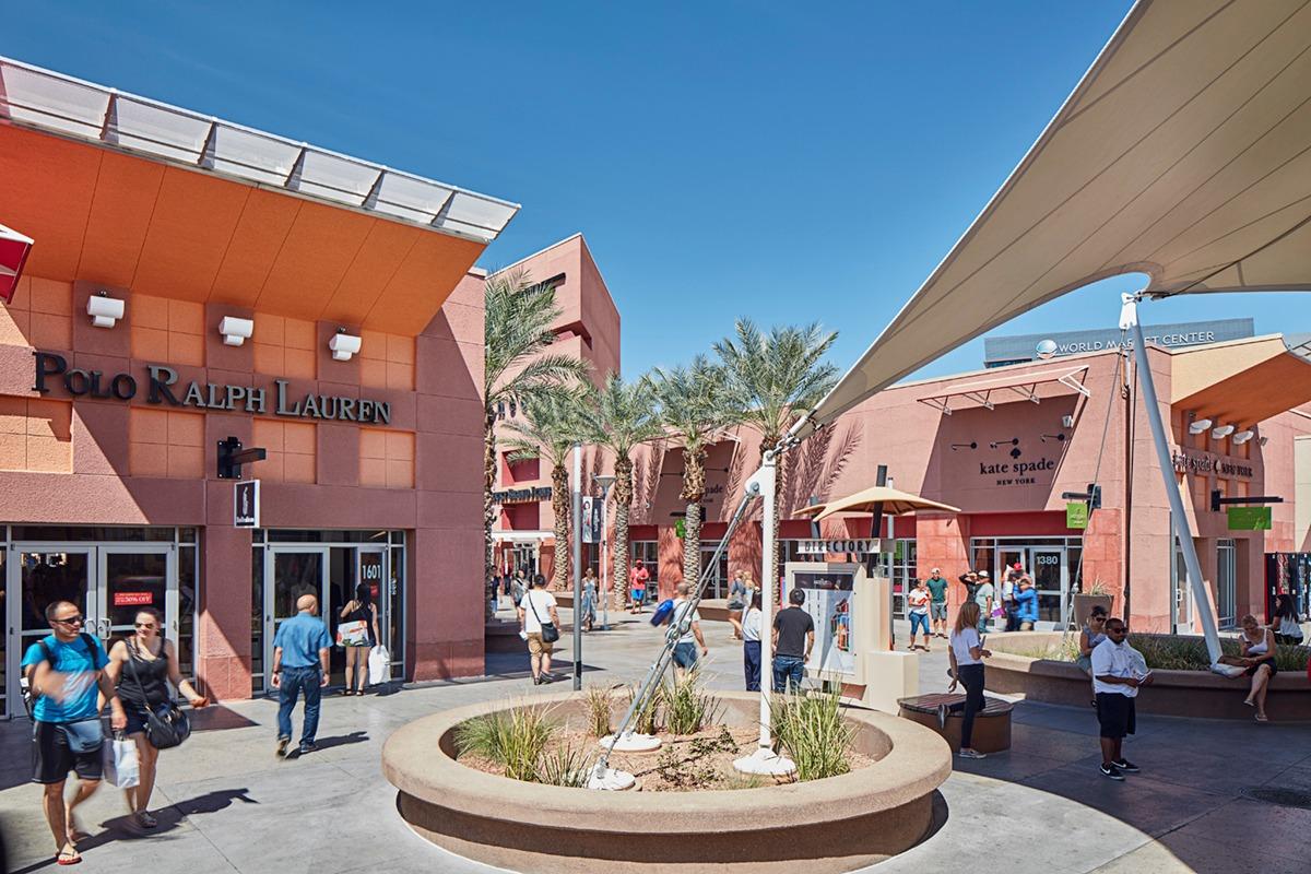 Outlet near las outlet vegas