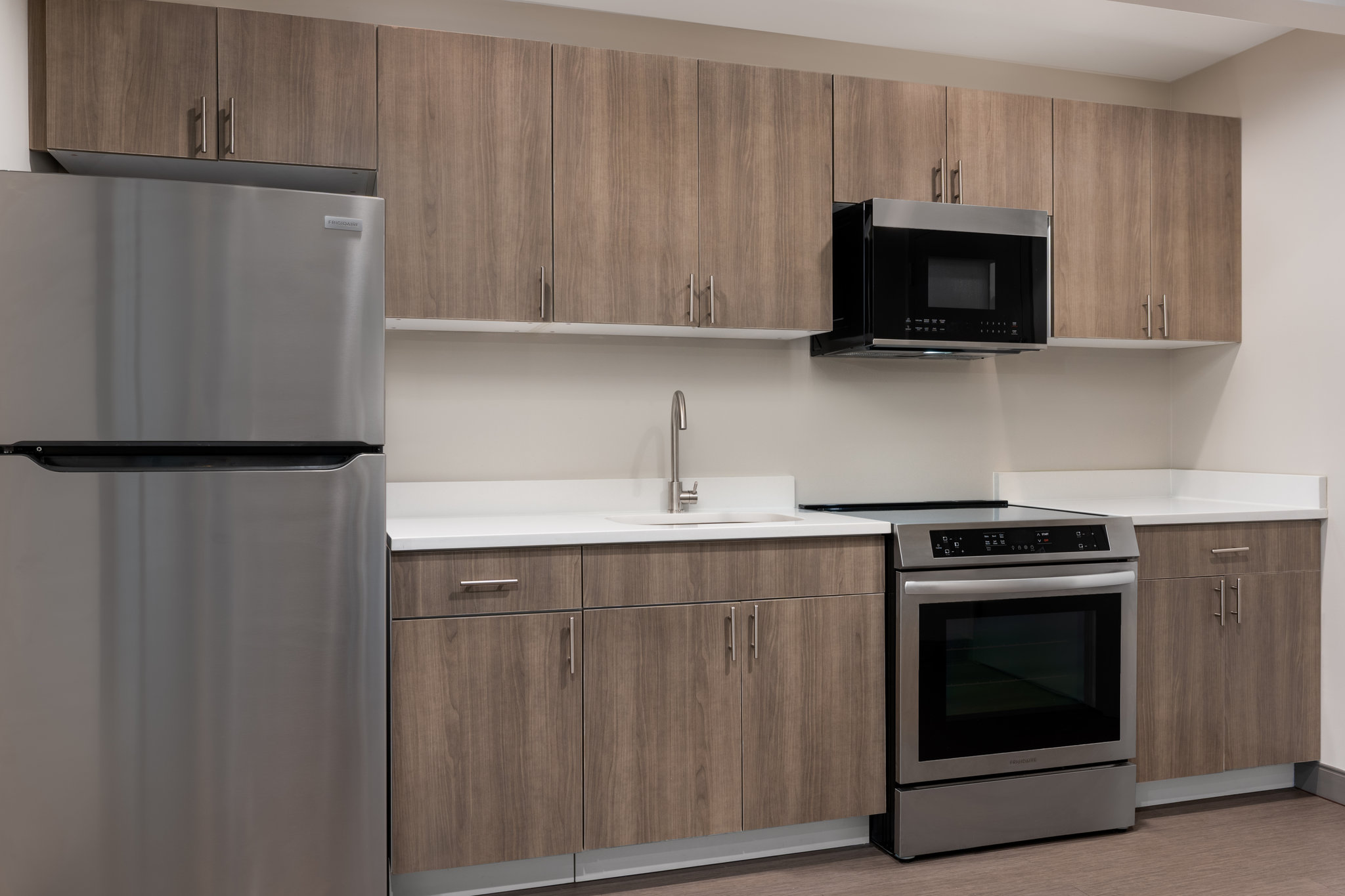 Holiday Inn Express & Suites Bronx - Zoo Area by IHG Image