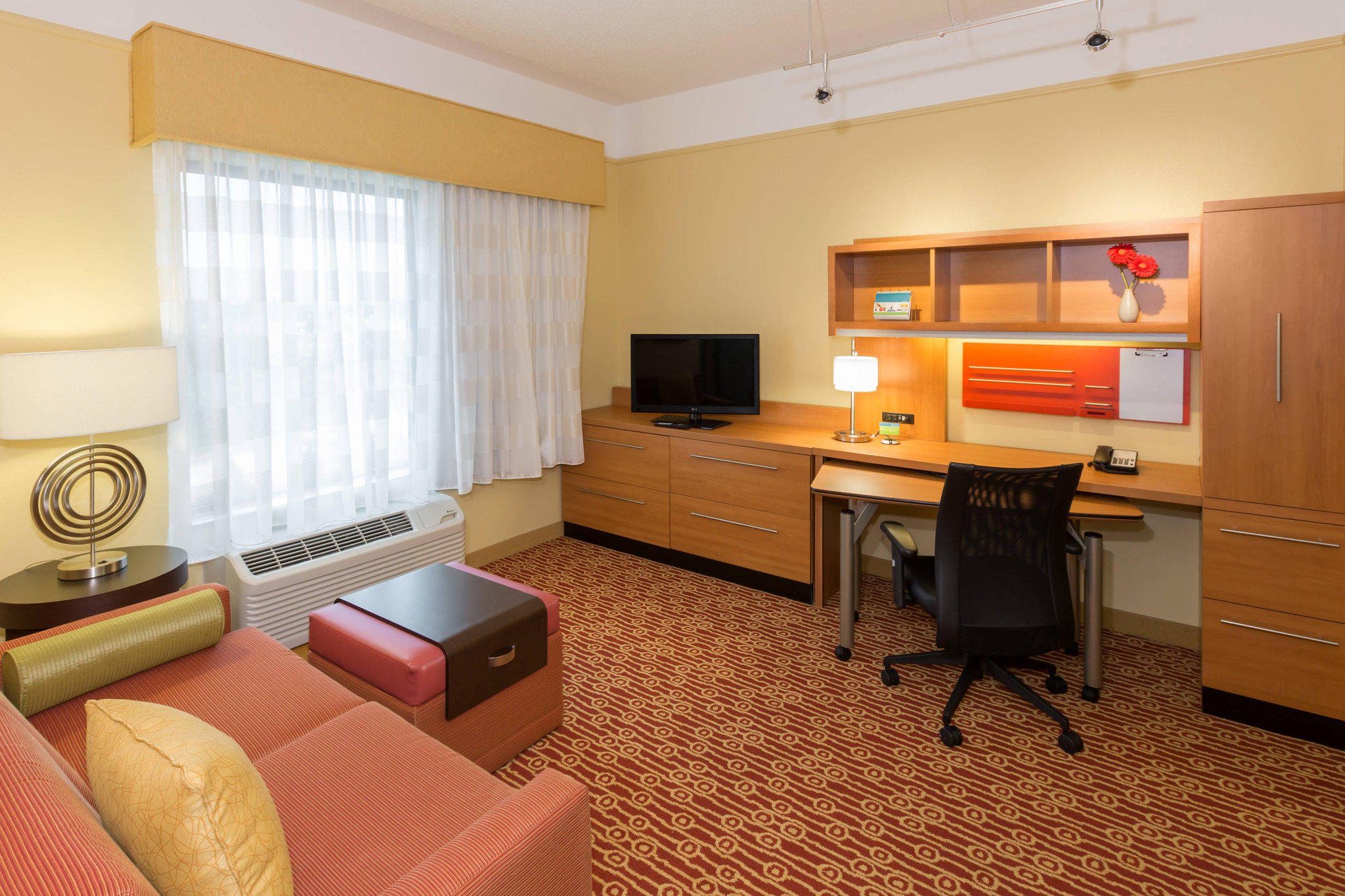 TownePlace Suites by Marriott Buffalo Airport Photo