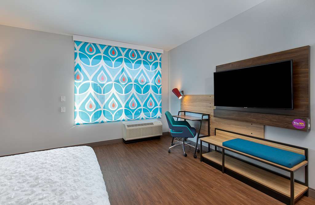 Tru by Hilton University Medical Center Image