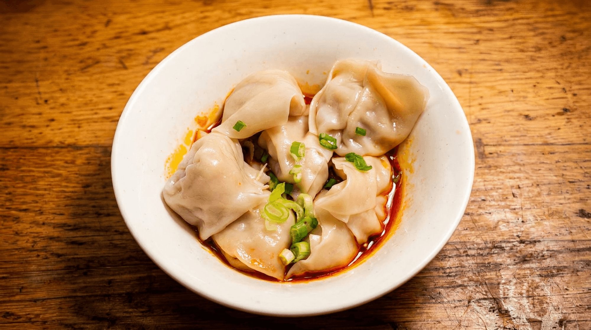 Wontons in Chili Oil (8pc)