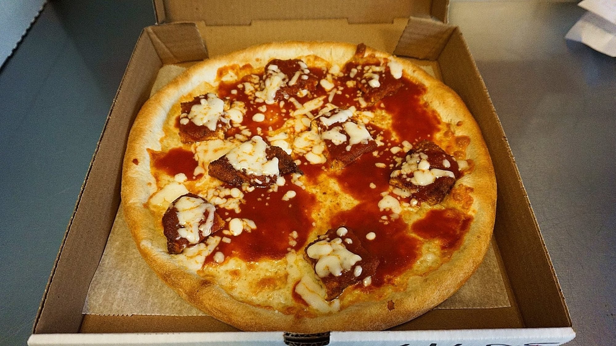 Chicken Parm Pizza (Personal 12'')