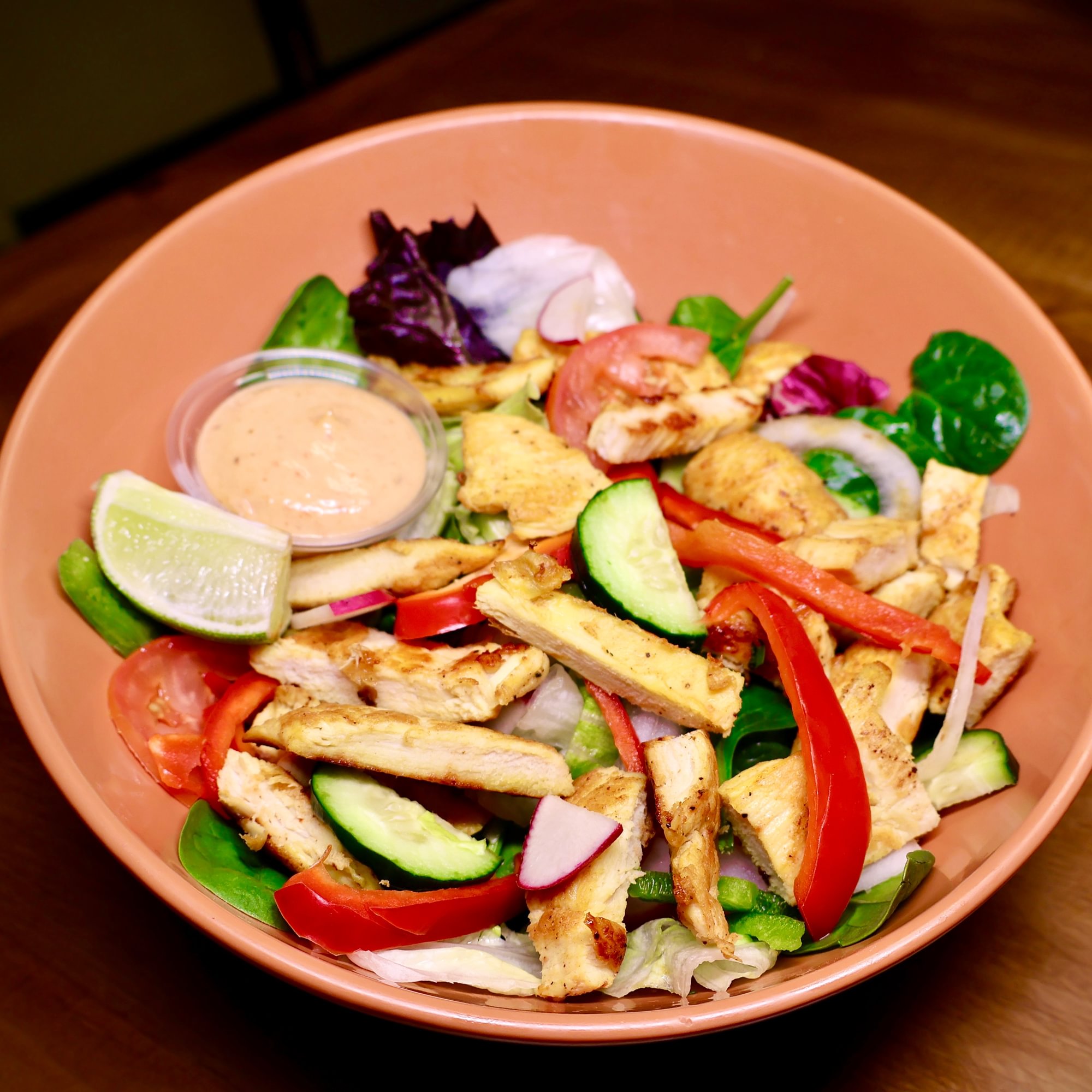 Grilled chicken chipotle Salad (FIT)