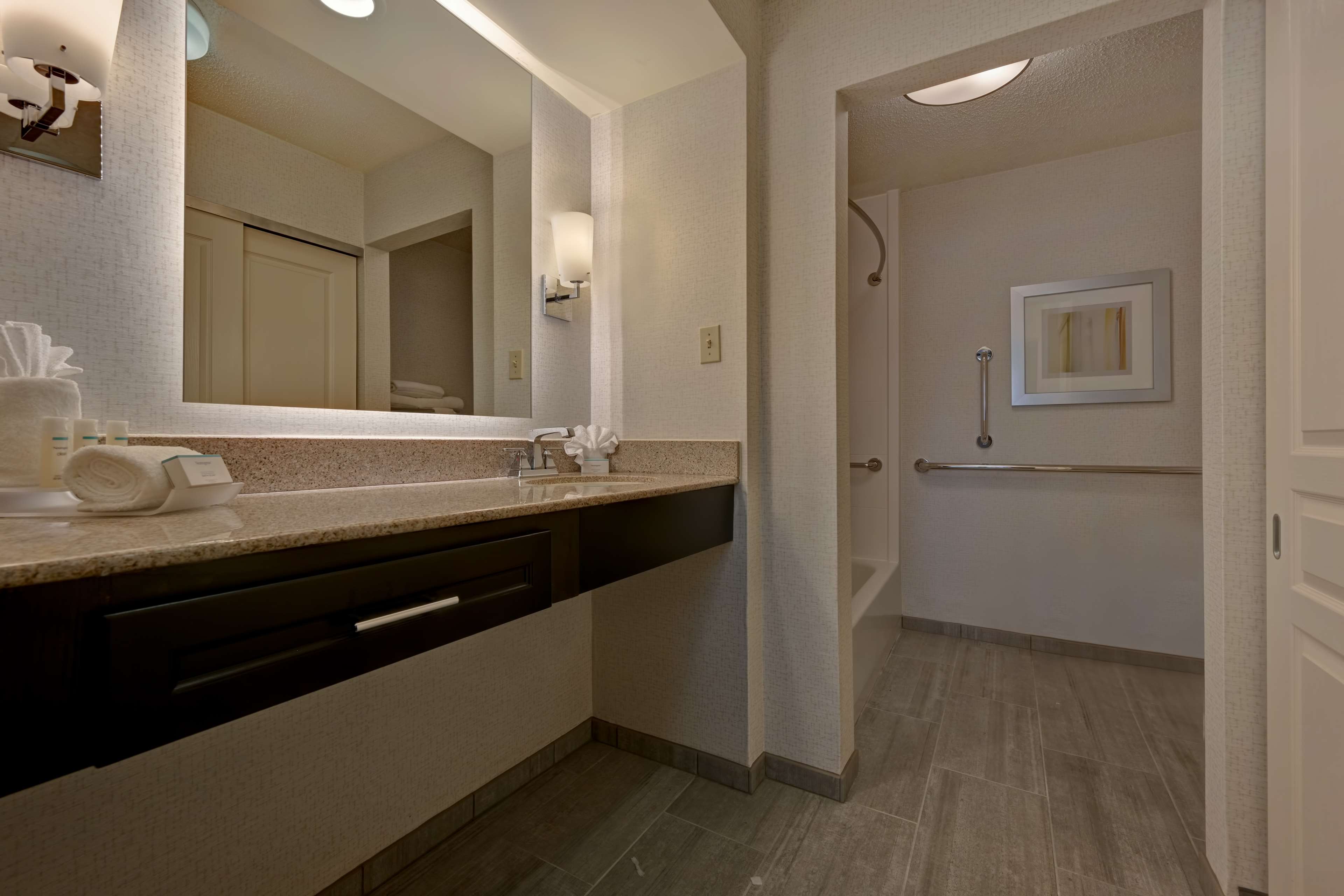 Homewood Suites by Hilton - Boulder Photo