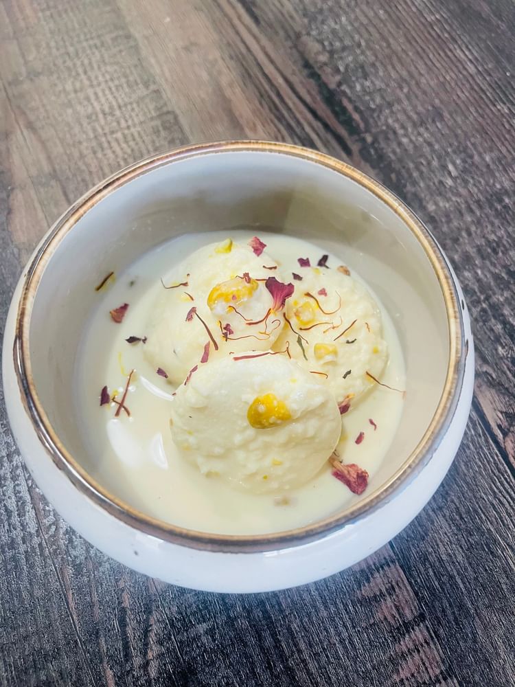 Kesar Ras Malai