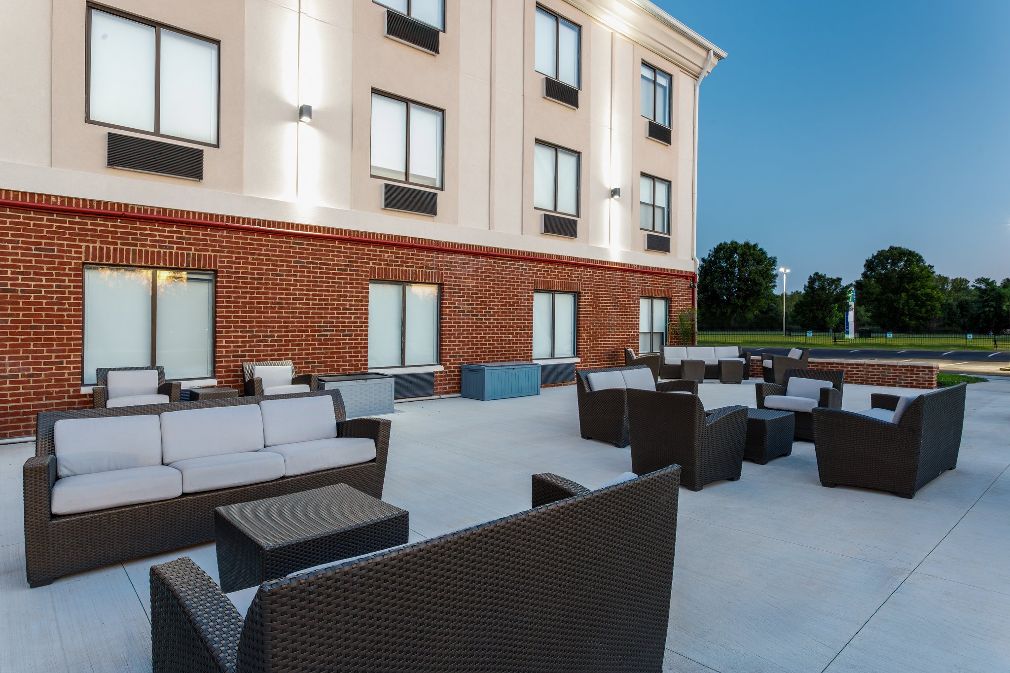 Holiday Inn Express & Suites Lancaster by IHG Image