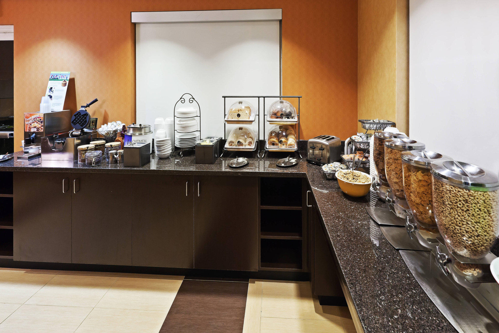 Residence Inn by Marriott Houston Sugar Land/Stafford Photo