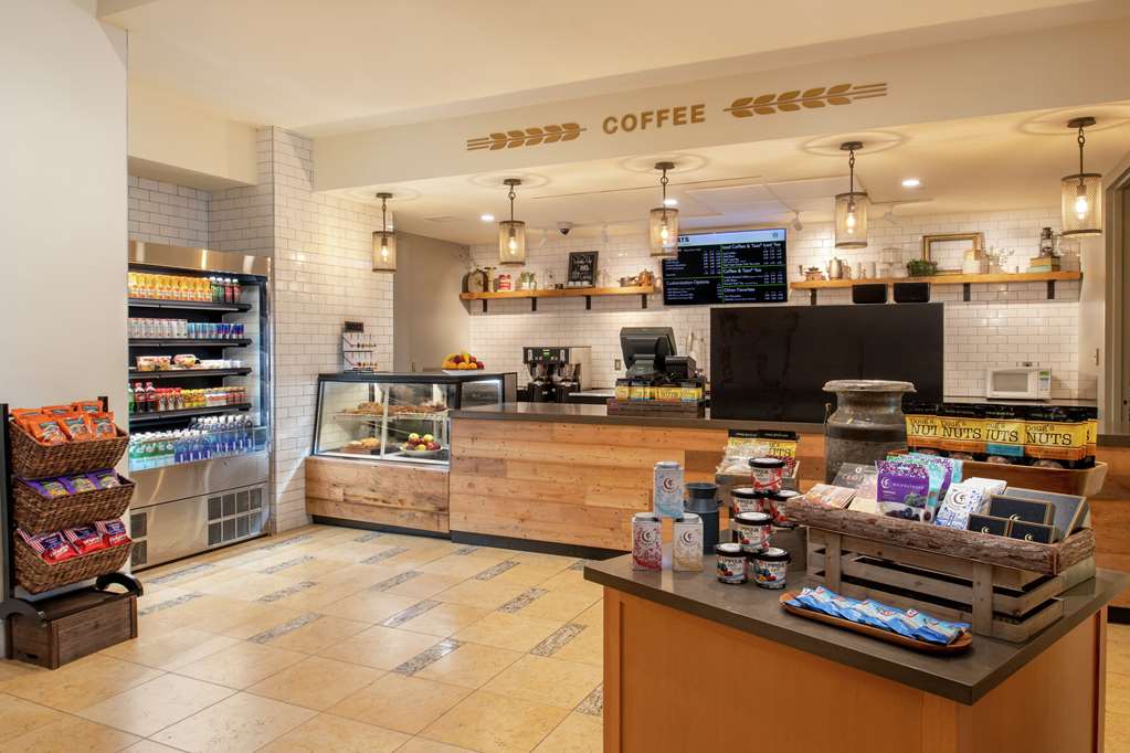 Hilton Vancouver Washington Image