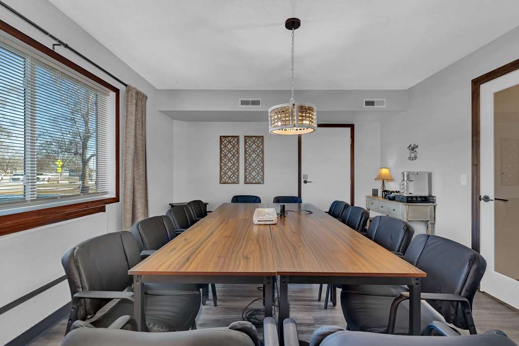 SureStay by Best Western Spicer Image