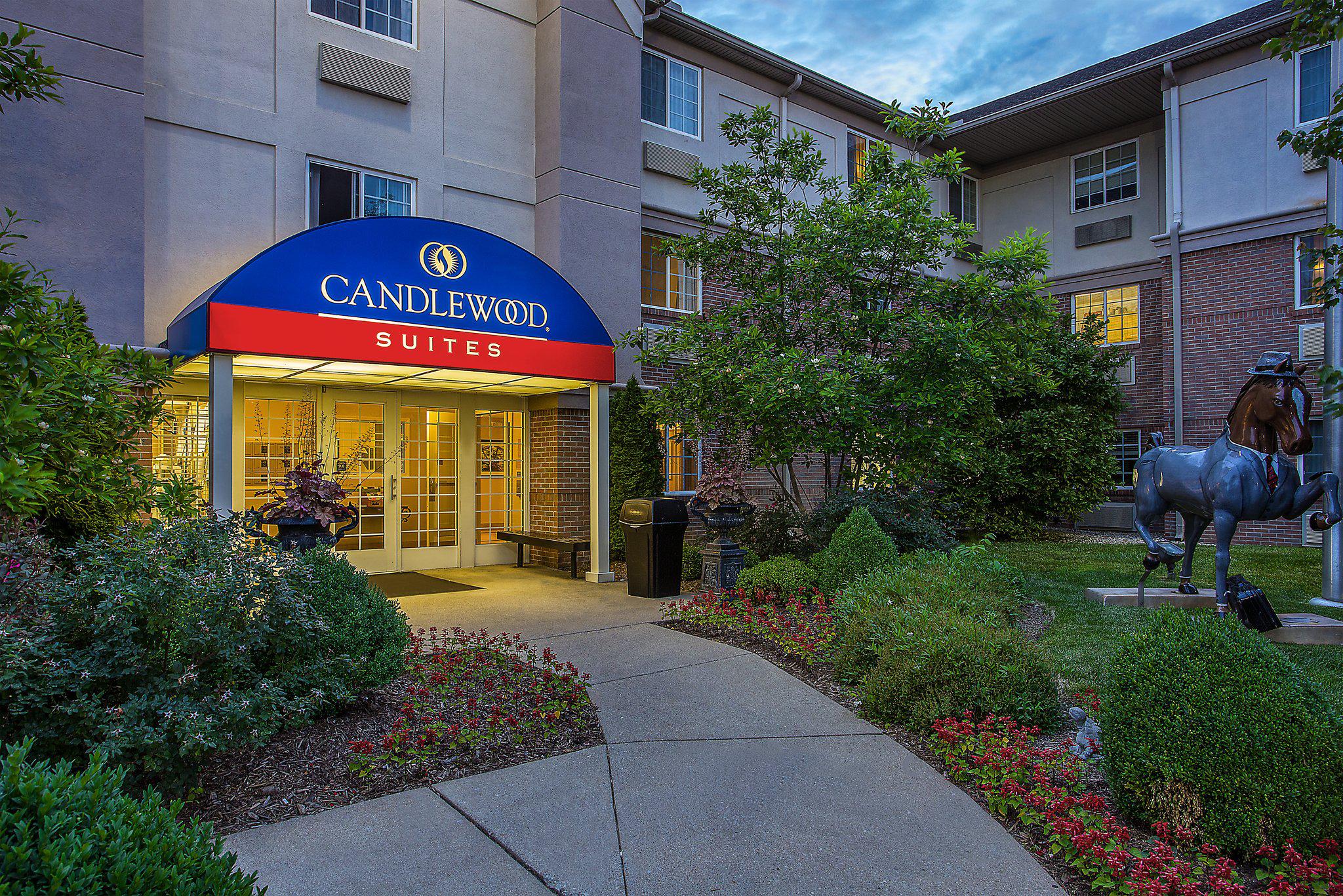 Candlewood Suites Louisville Airport Photo