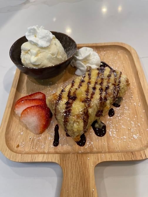 Fried Cheesecake with Icecream