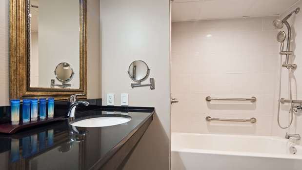 Images Best Western Premier Detroit Southfield Hotel