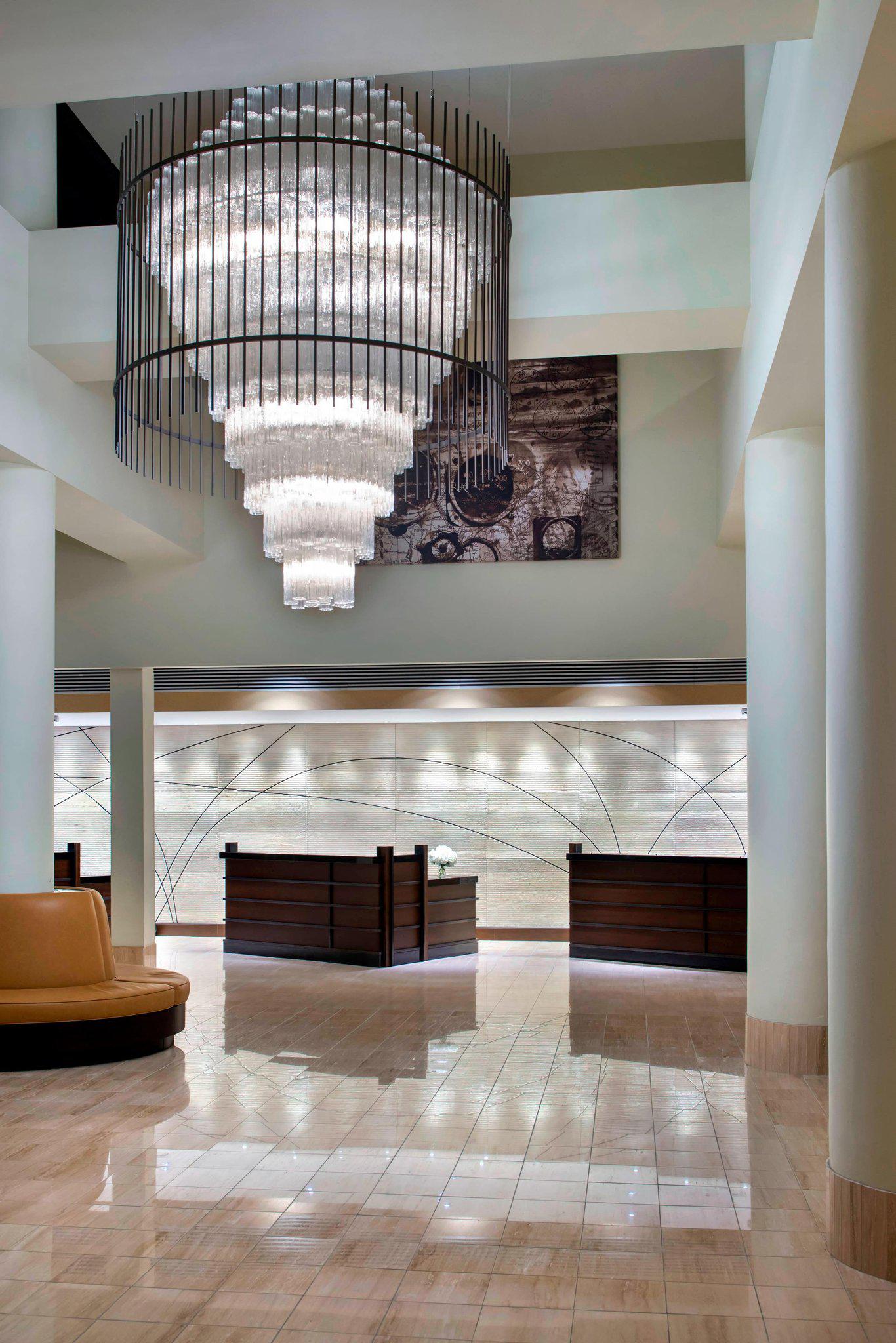 Newark Liberty International Airport Marriott Photo