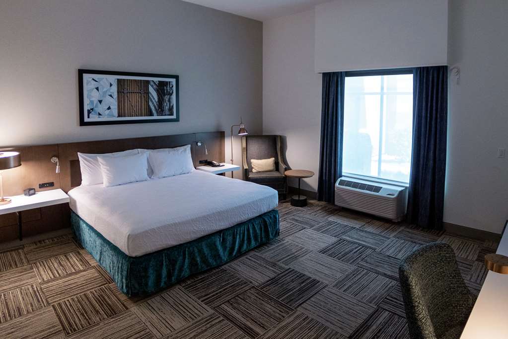 Hilton Garden Inn Spartanburg Image