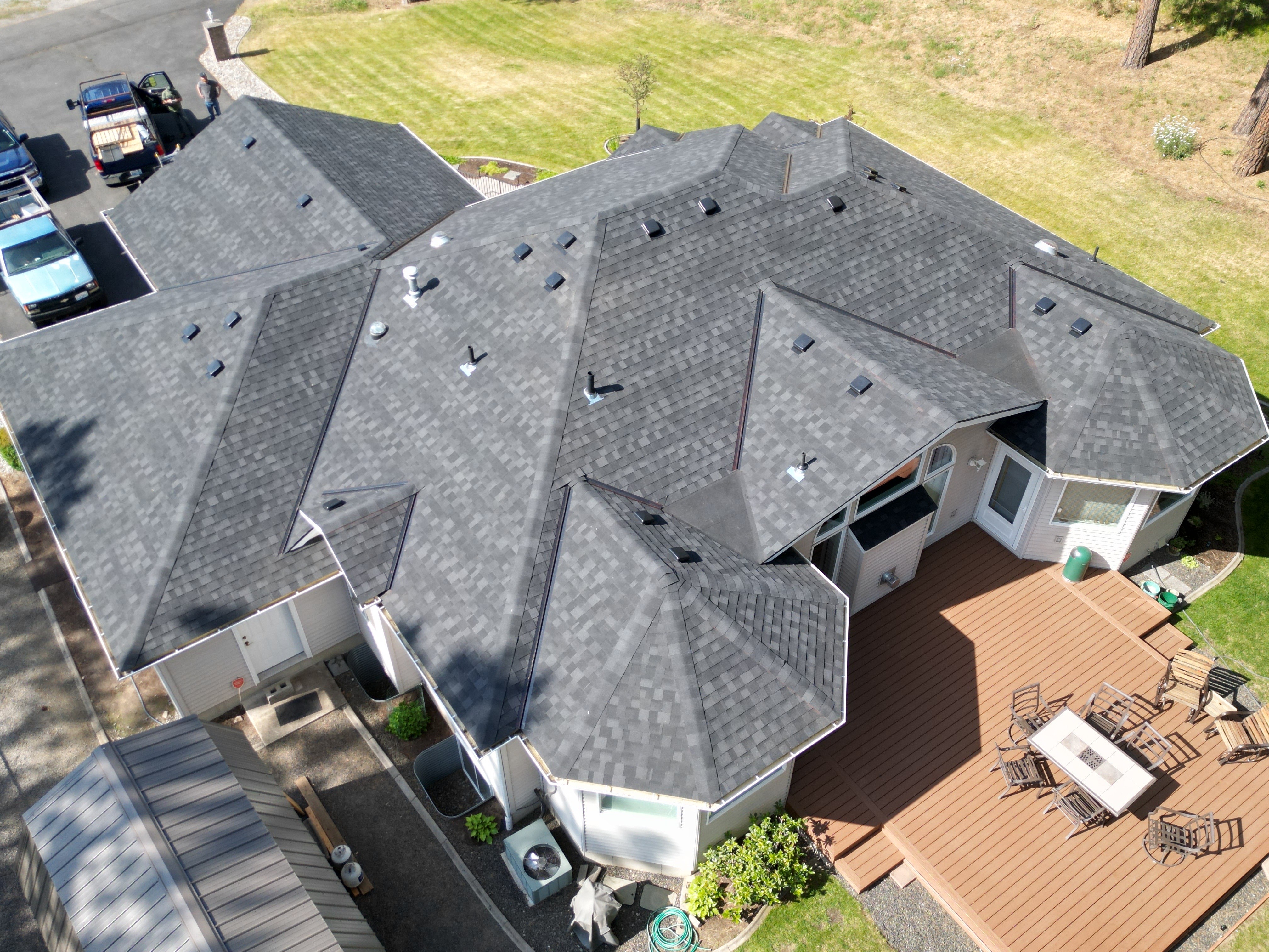 20/20 Exteriors Image