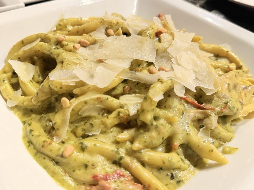 Penne Alla Pesto