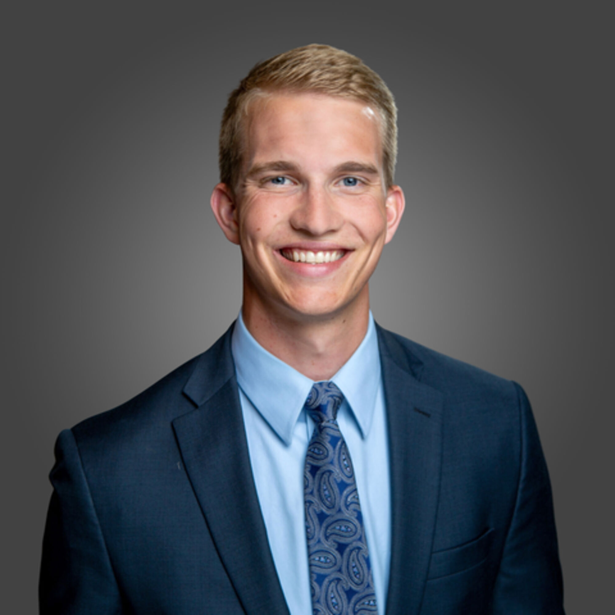 Edward Jones - Financial Advisor: Holden Dippel