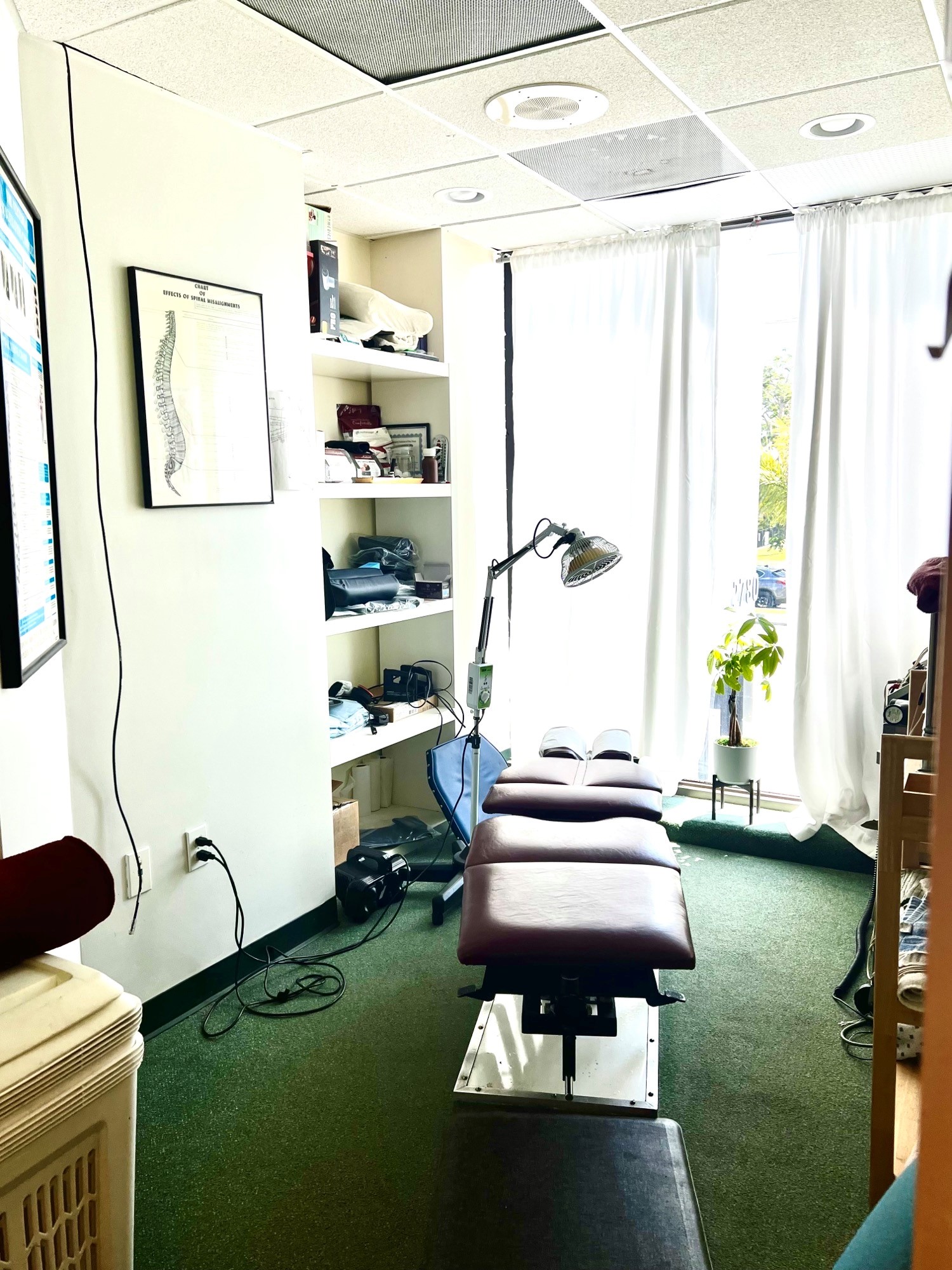 The adjustment table at Dr. Martin Grossman, DC - Coral Gables Chiropractic Centre