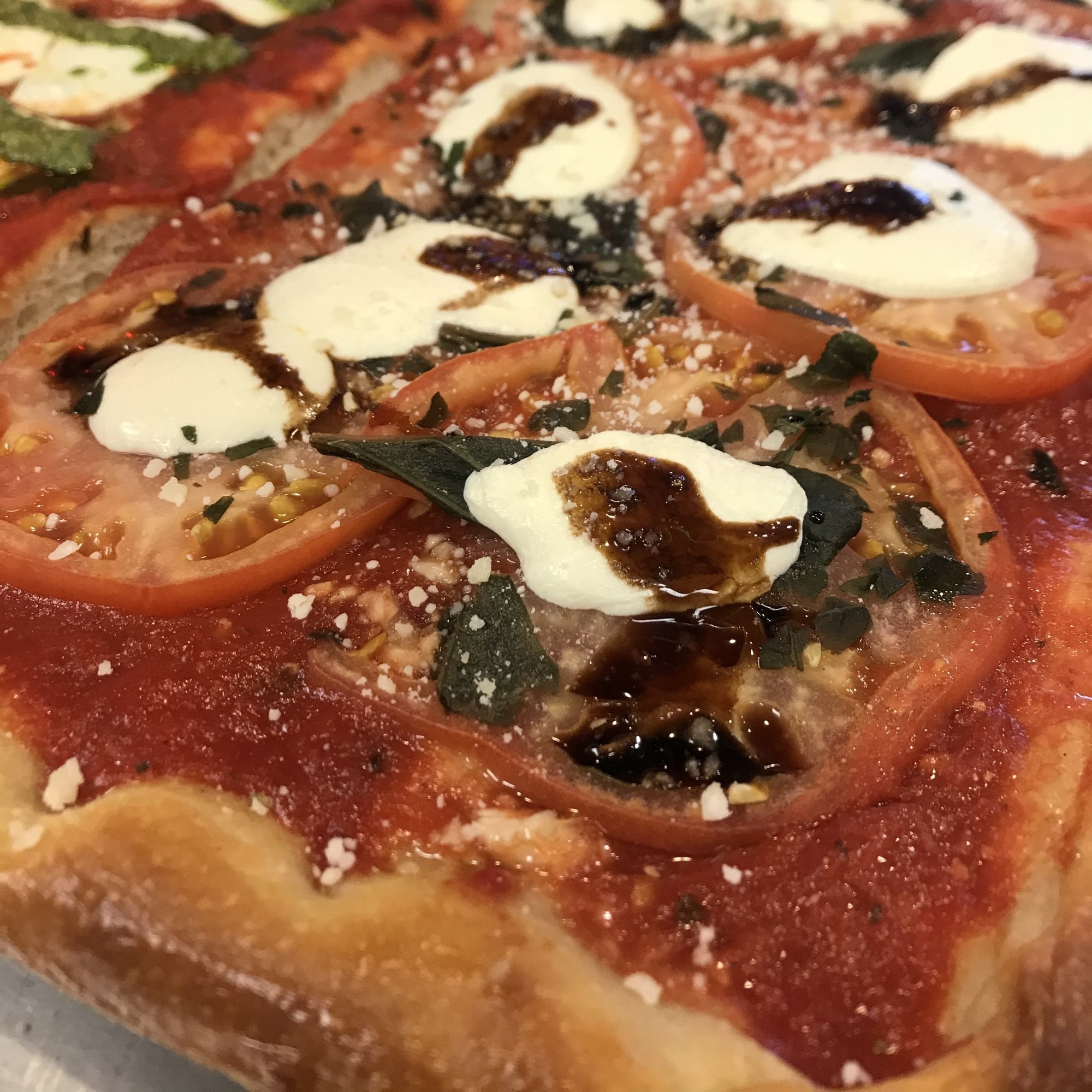 "NEW" 14" Fresca Grandma Pizza