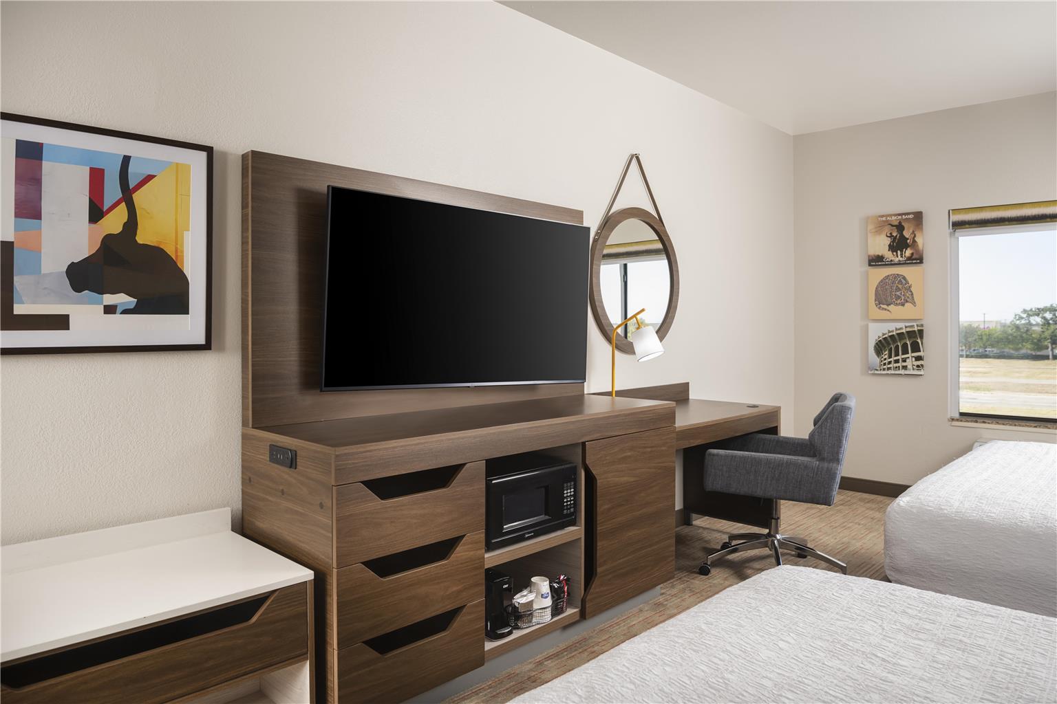 Hampton Inn & Suites Mansfield Image