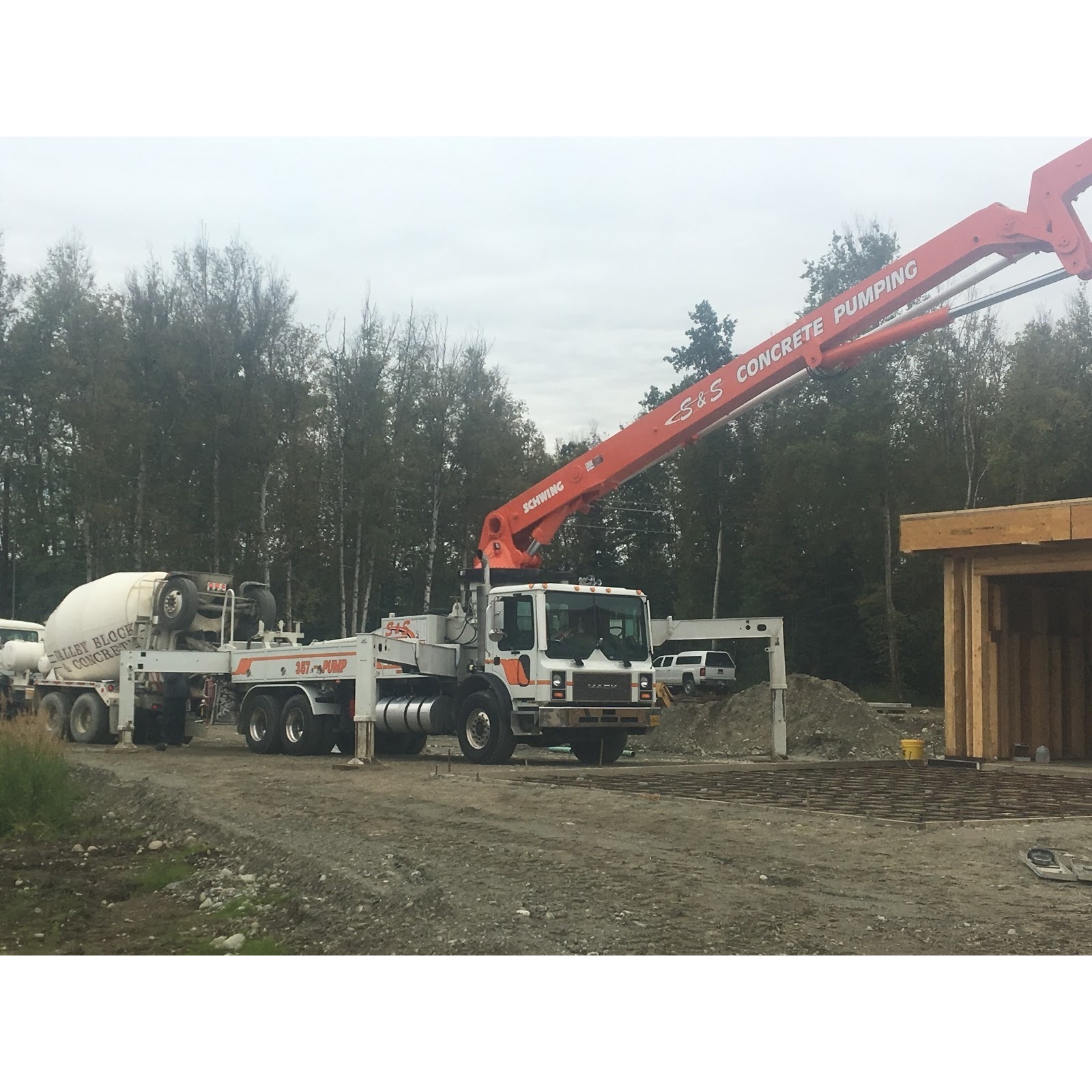 S and S Concrete Pumping