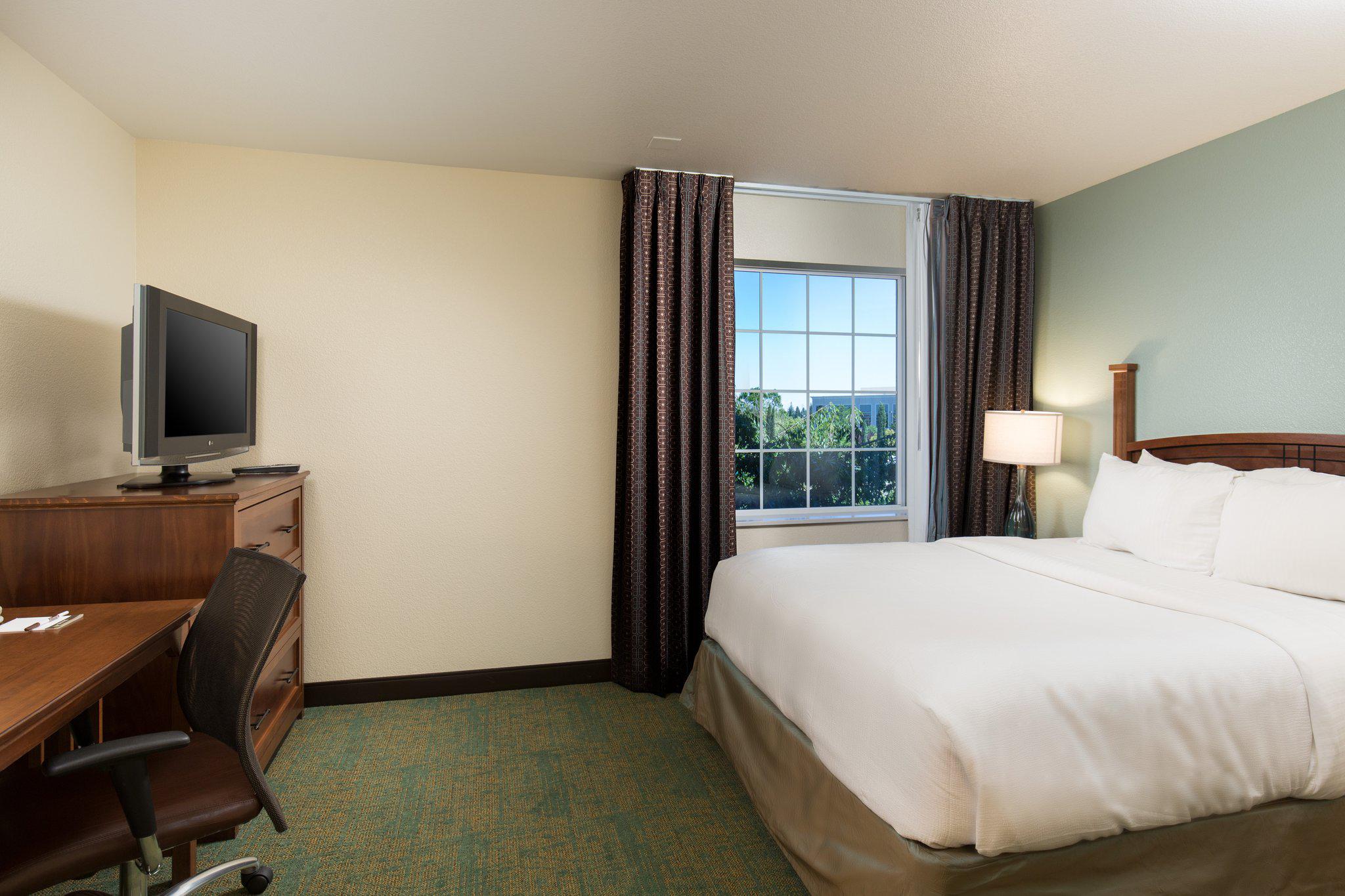 Staybridge Suites Sacramento Airport Natomas Photo