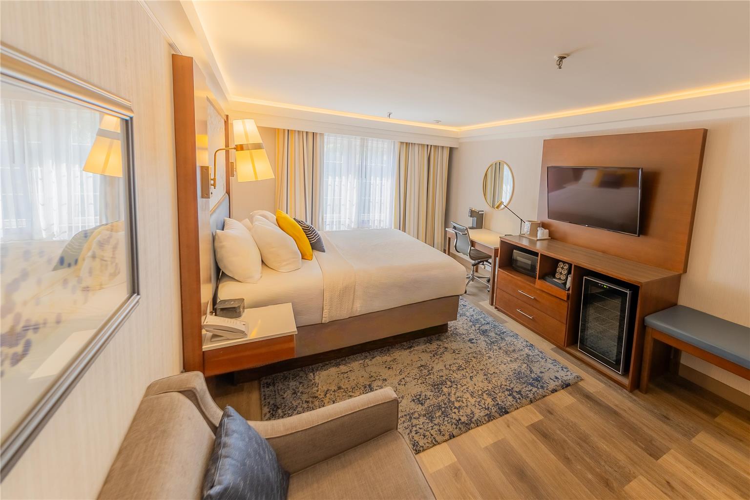 The Westfield Inn, BW Signature Collection Image