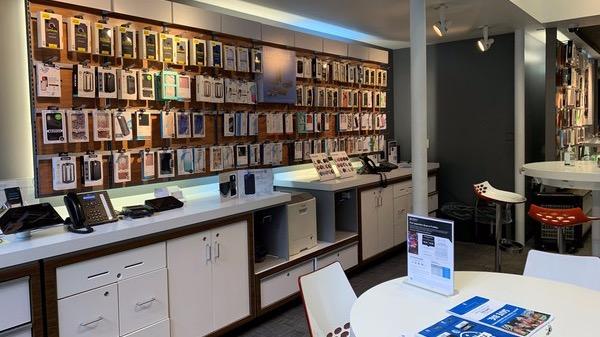 AT&T Store Photo