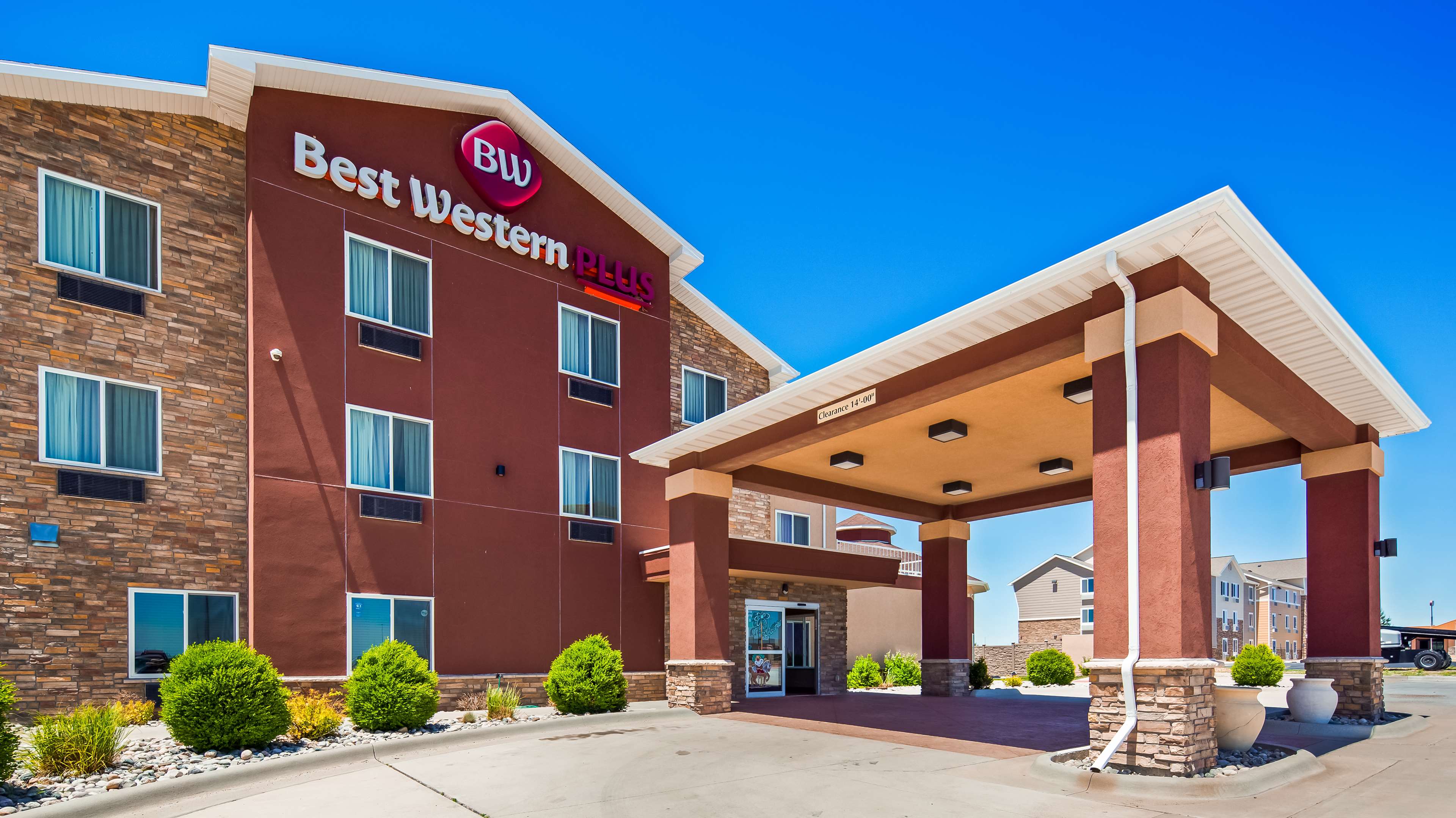 Best Western Plus Carousel Inn & Suites Photo