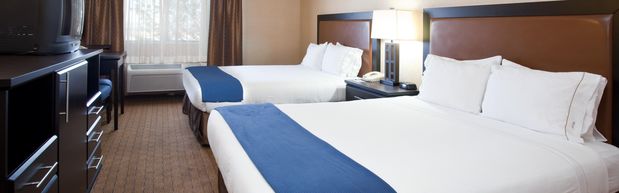 Images Holiday Inn Express & Suites Albuquerque-N. Balloon Fsta Pk
