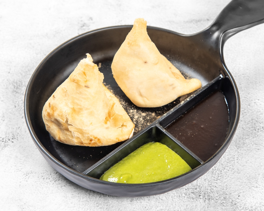 Vegetable Samosa (2)