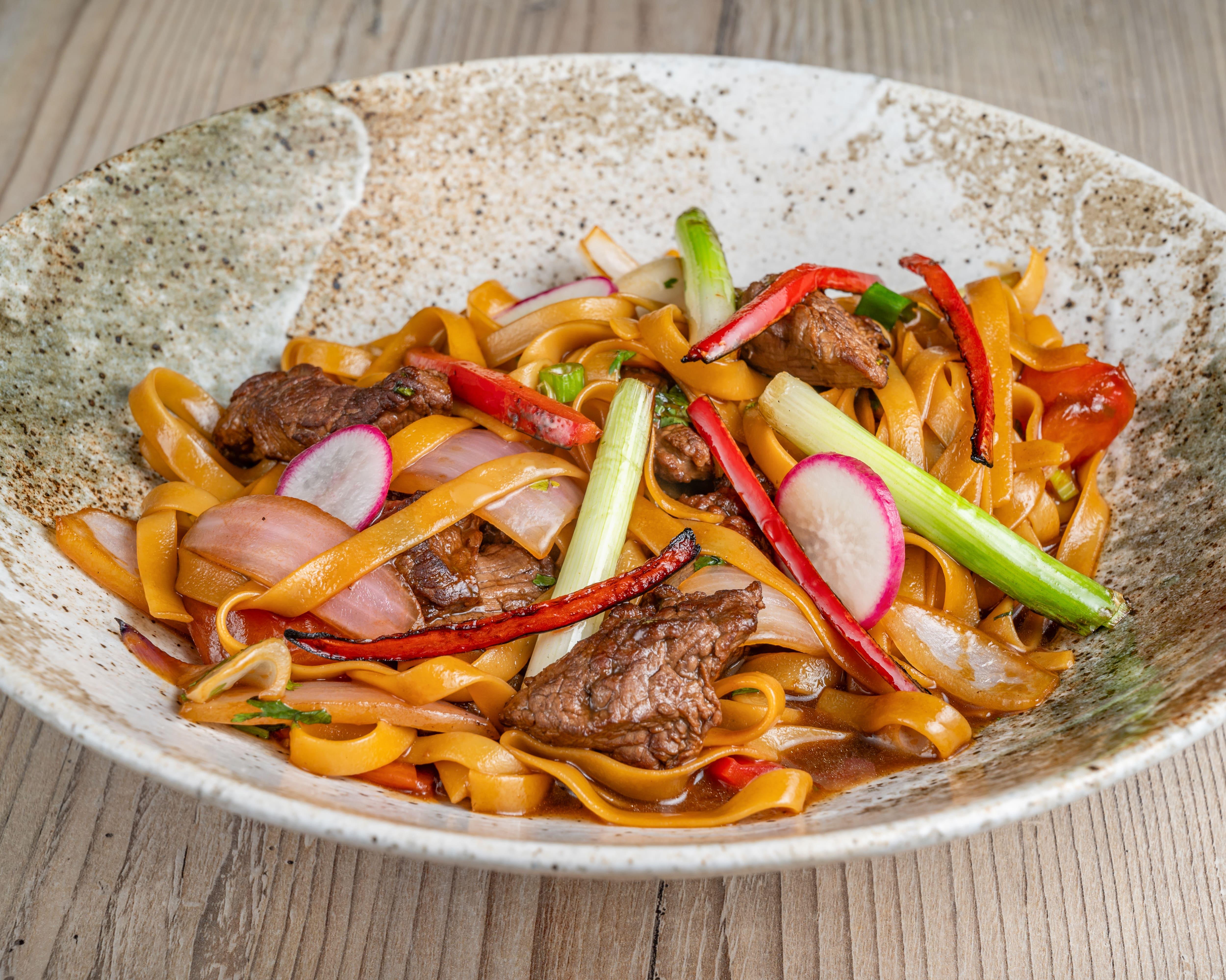 Tallarin Saltado