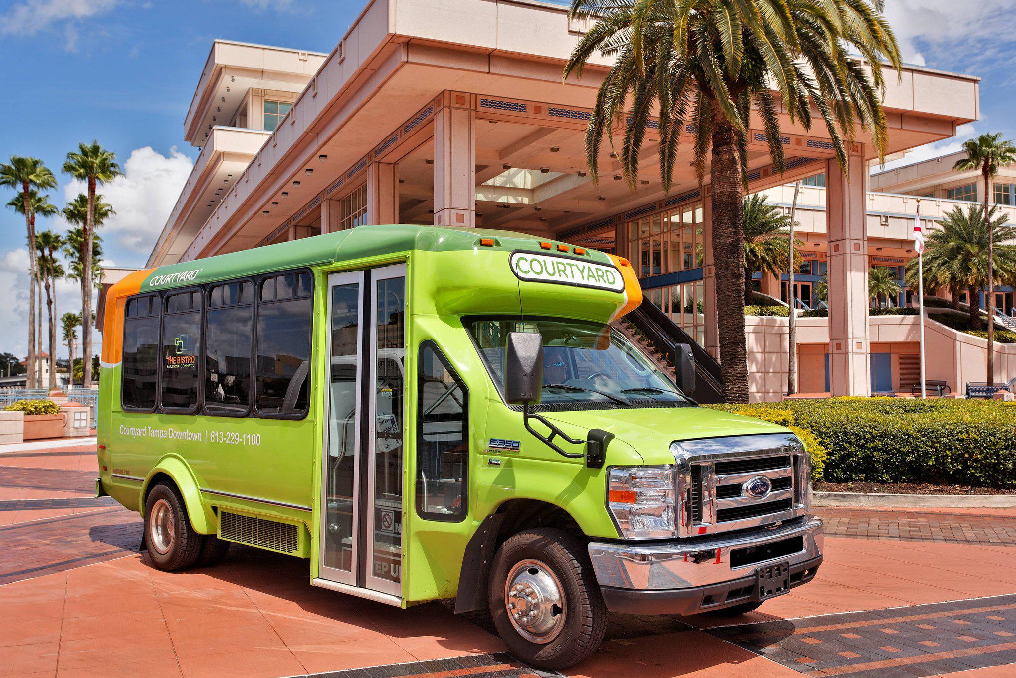 Courtyard by Marriott Tampa Downtown Photo