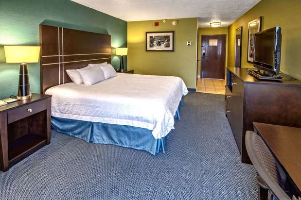 Images Hampton Inn Greensburg